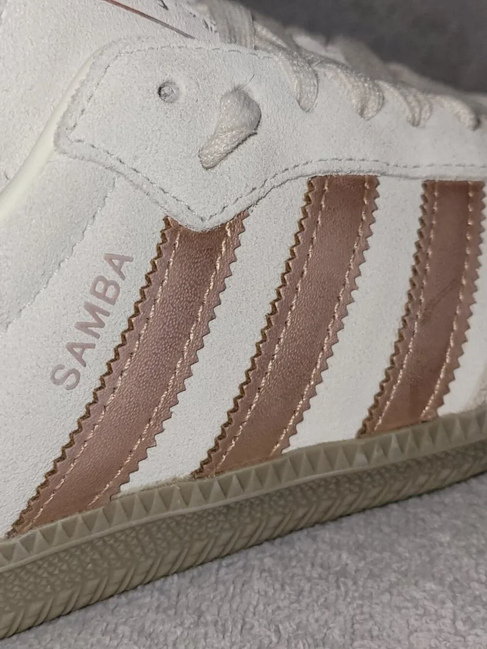 Adidas Samba OG Women's Size 9 Off White Copper Metallic Sneakers JQ2106 (#2216)